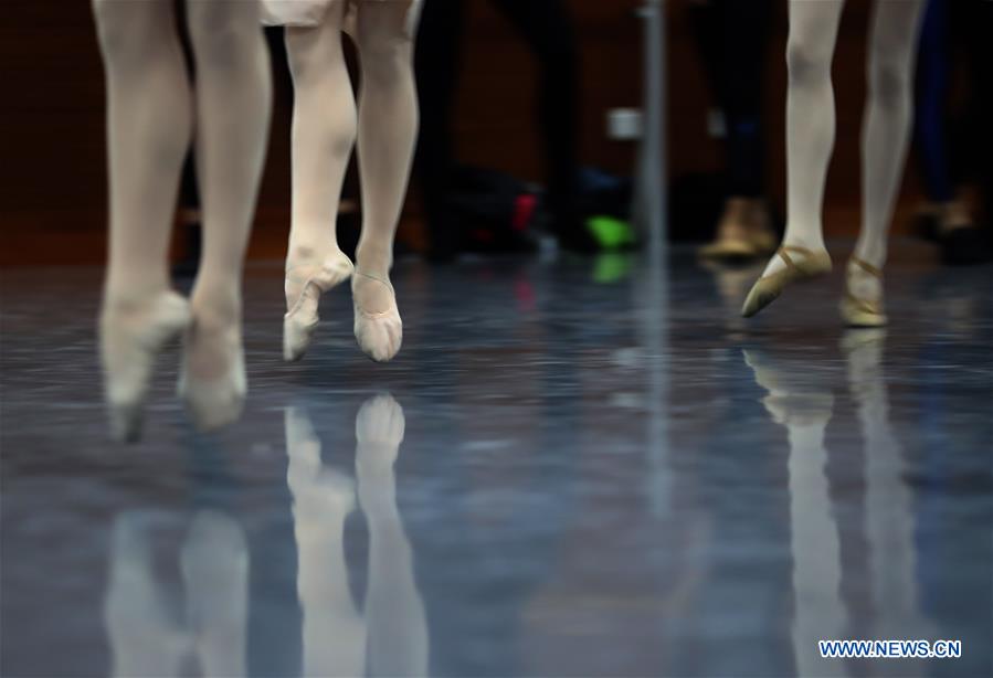 CHINA-SHENYANG-LIAONING BALLET TROUPE (CN)