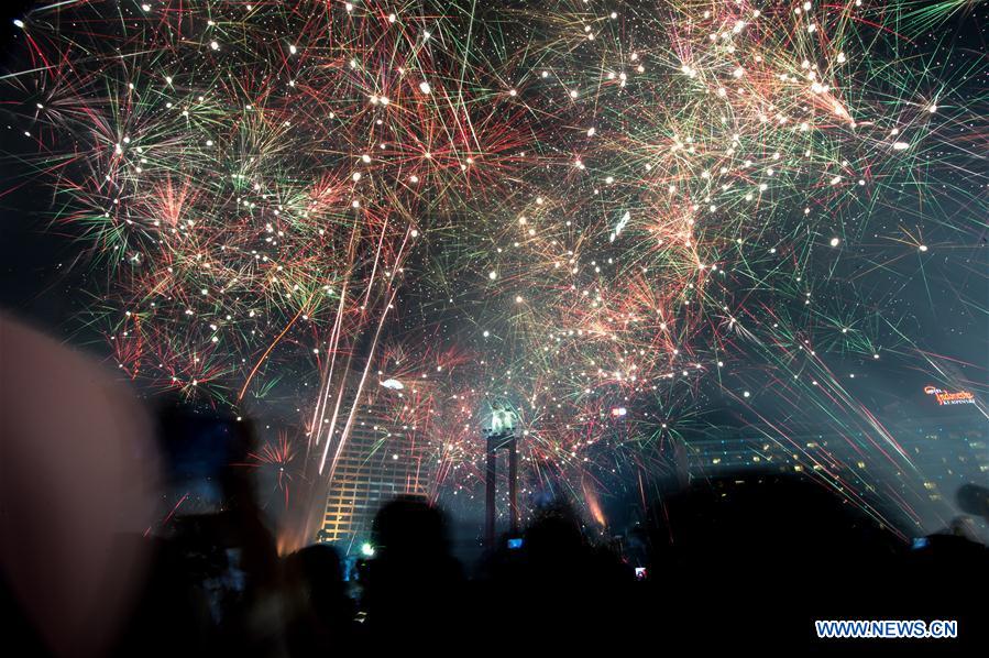 INDONESIA-JAKARTA-NEW YEAR-FIREWORKS