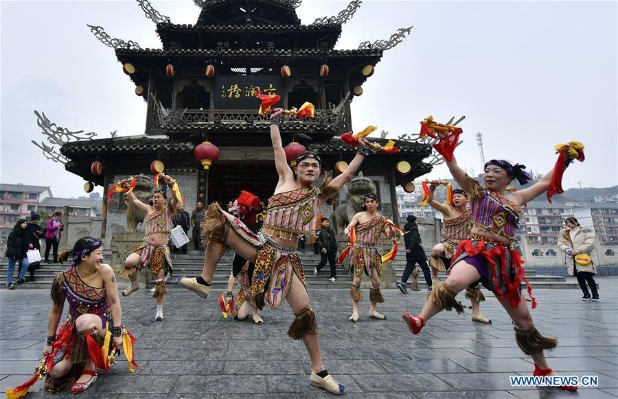 #CHINA-HUBEI-ENSHI-FOLK ART TROUPE (CN)