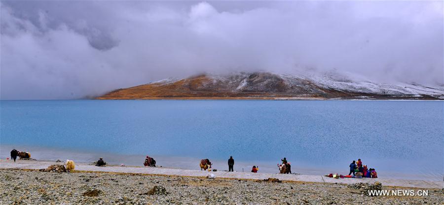 CHINA-TIBET-YAMDROK LAKE-SCENERY(CN)