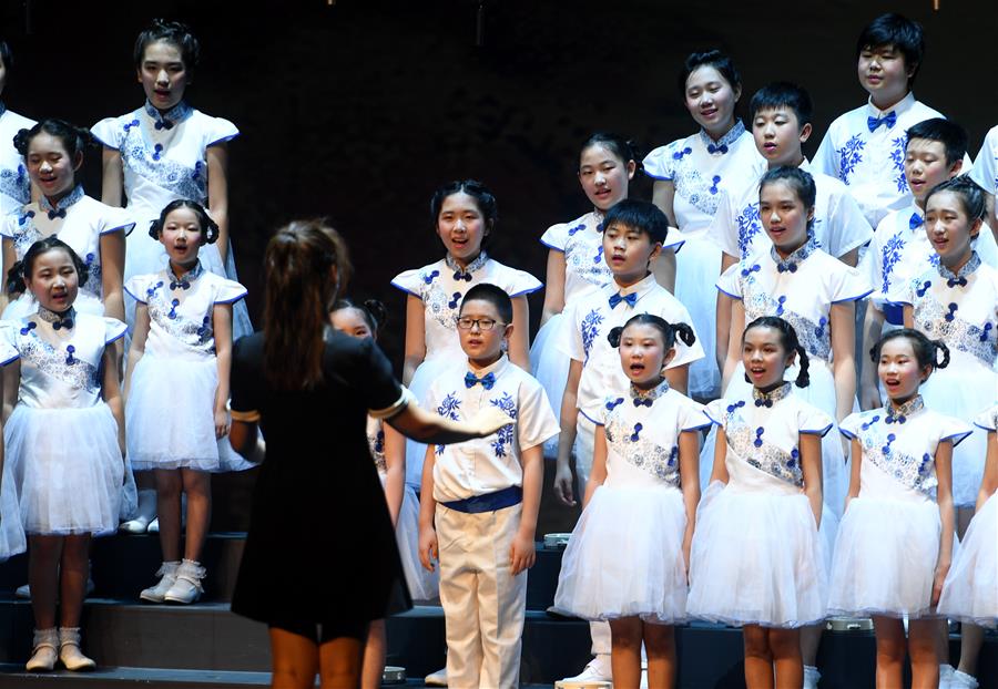 CHINA-BEIJING-POEM-SINGING-CULTURE (CN)