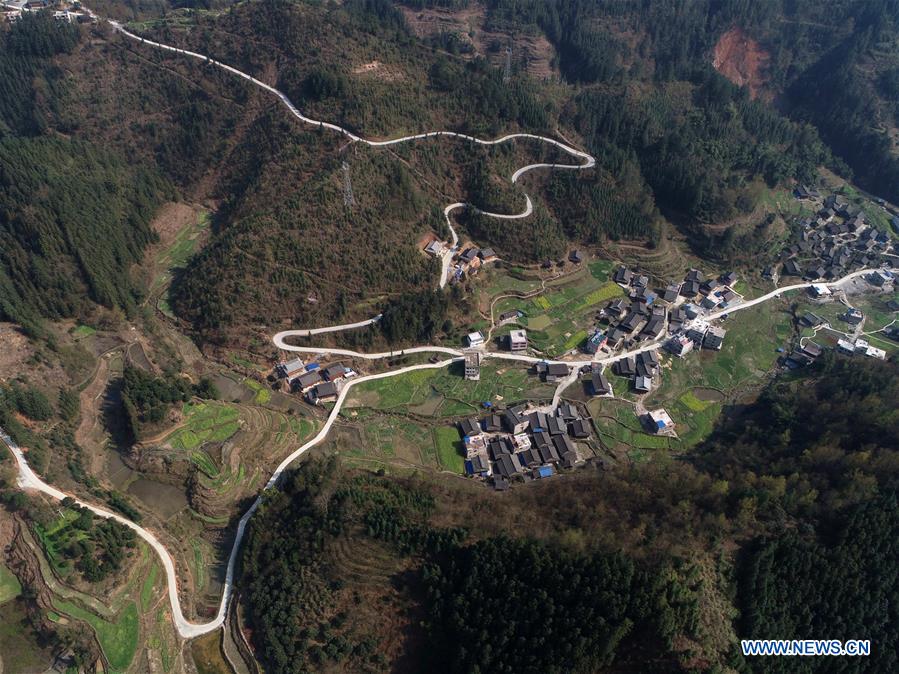 #CHINA-GUIZHOU-CONCRETE ROADS (CN)