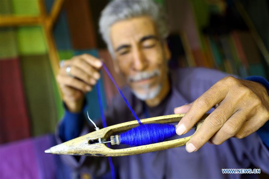 EGYPT-ASWAN-HANDMADE CRAFTS