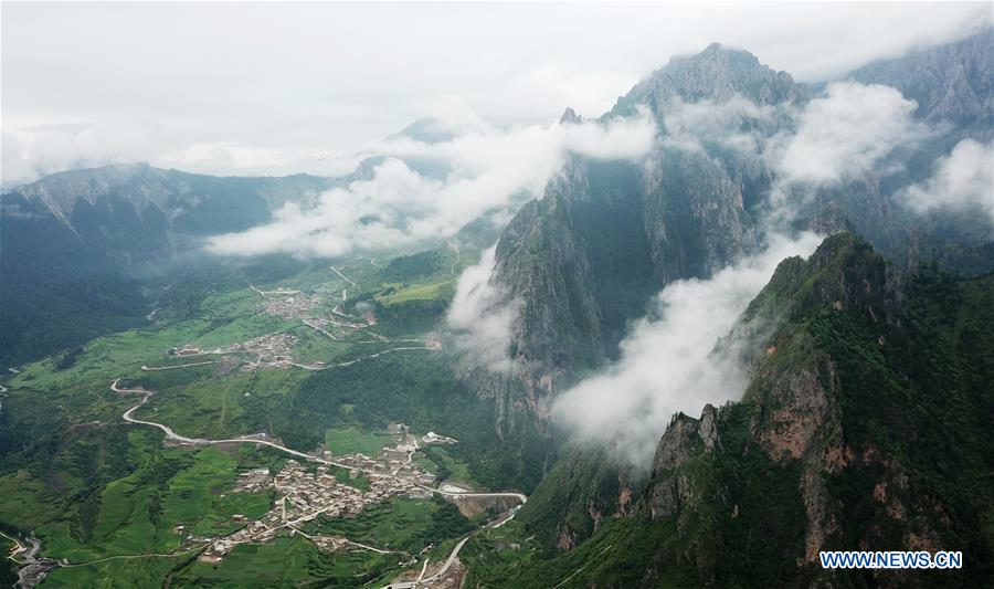 CHINA-GANSU-ZHAGANA-SCENERY (CN)