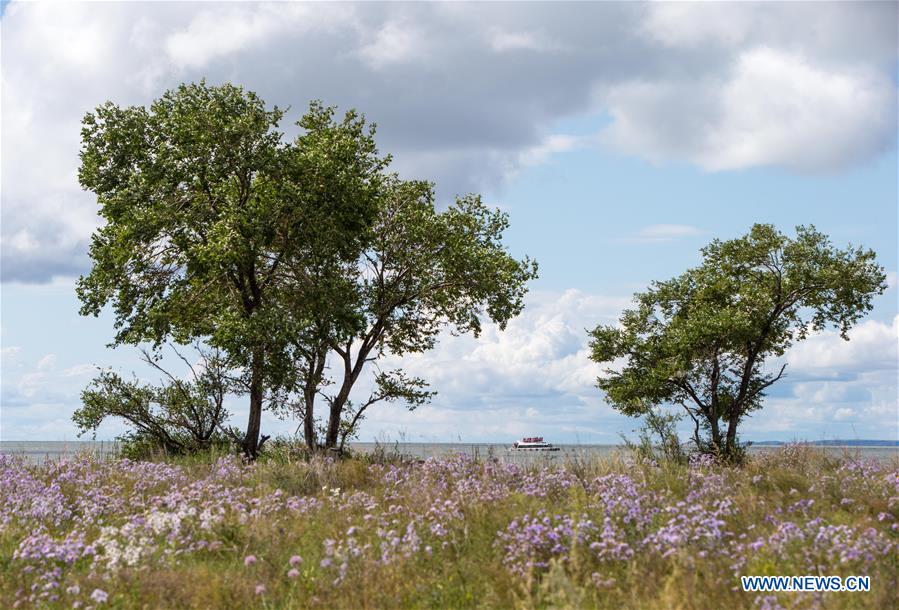 CHINA-INNER MONGOLIA-HULUN BUIR-HULUN LAKE (CN)