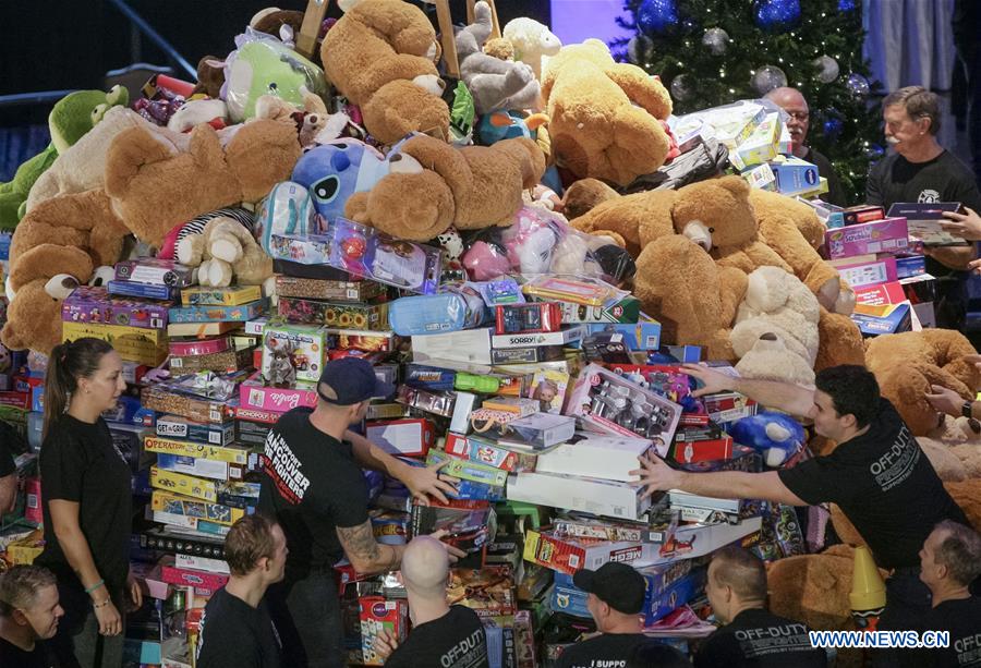 CANADA-VANCOUVER-CHRISTMAS WISH BREAKFAST-TOY-DONATION