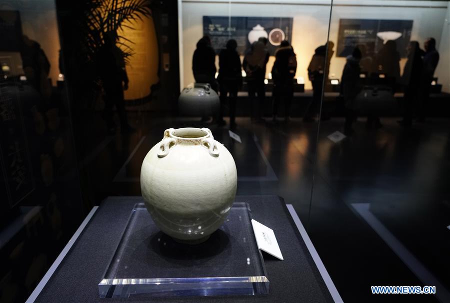 CHINA-SHAANXI-XI'AN-WHITE PORCELAIN-EXHIBITION (CN)