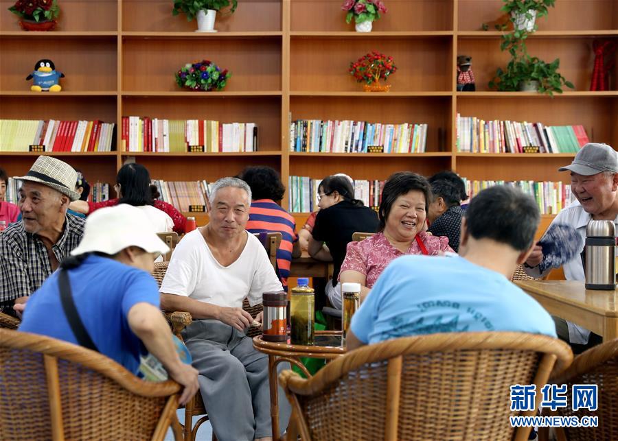 （壯麗70年·奮斗新時代·重溫囑托看變化·圖文互動）（4）上海：用“繡花”般精細治理傳遞城市“溫度”