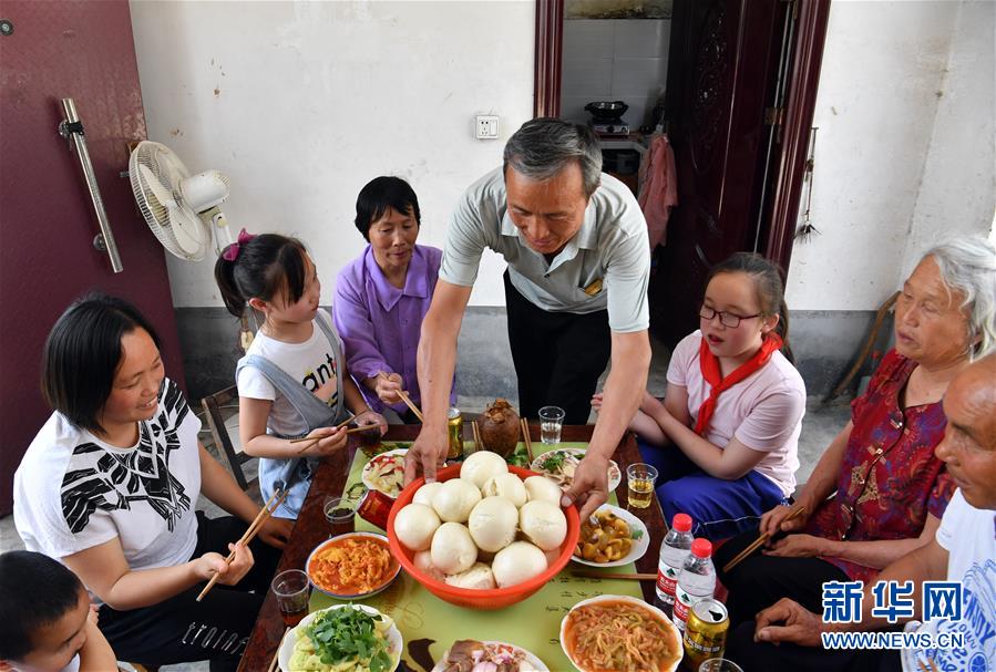 （新華全媒頭條·圖文互動）（2）庚子之豐——2020年河南夏糧豐收圖景