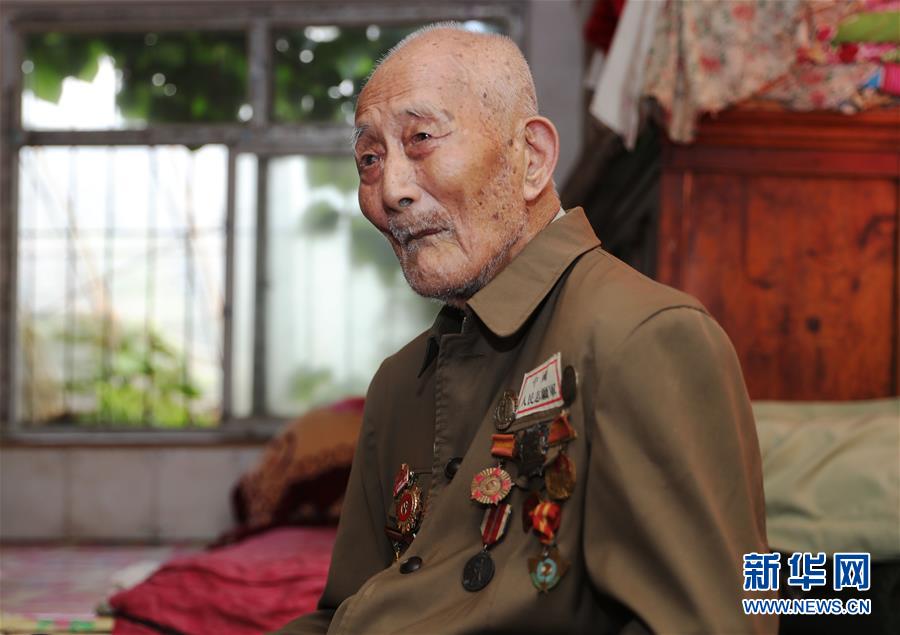 （紀念抗美援朝70周年·圖文互動）一等功臣 英雄本色——96歲志愿軍老戰士孫景坤深藏功名甘于奉獻一生清貧