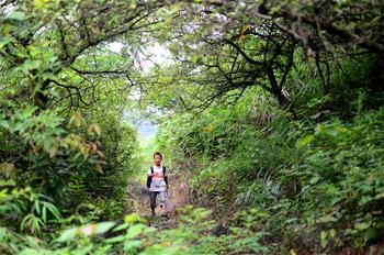 大山深深，擋不住小小讀書郎的求學夢